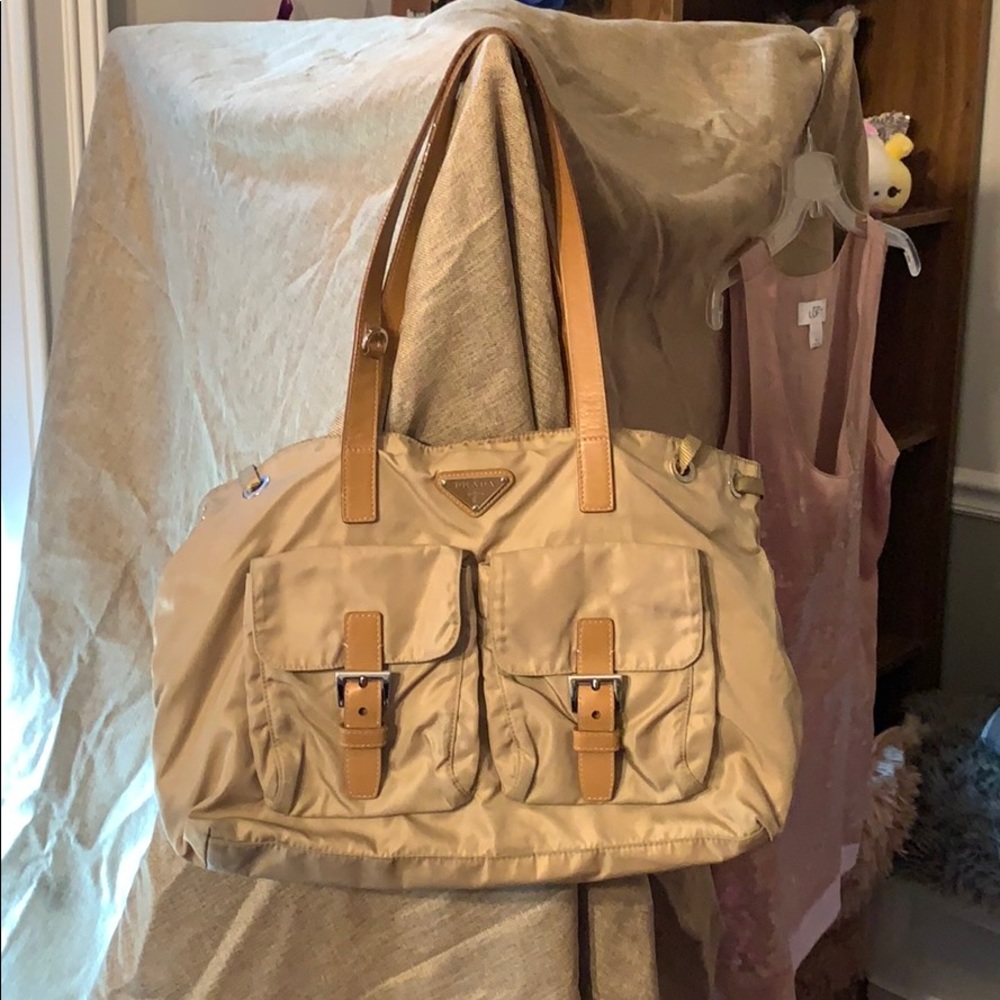 Authentic Prada nylon purse in excellent condition